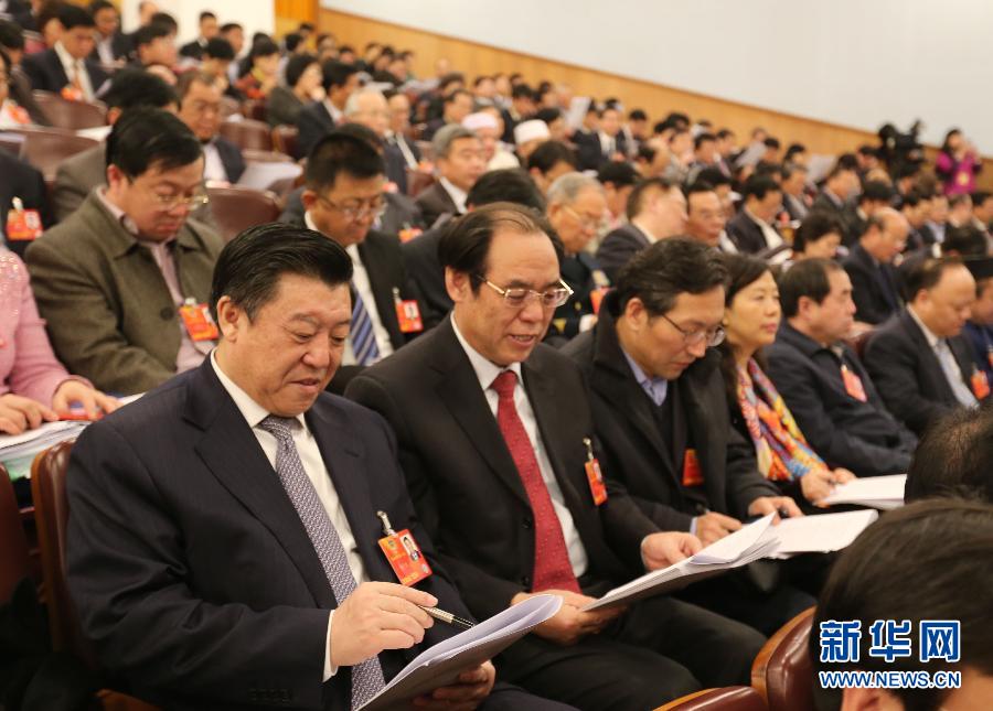 （两会·人大开幕）（14）十二届全国人大一次会议在京开幕