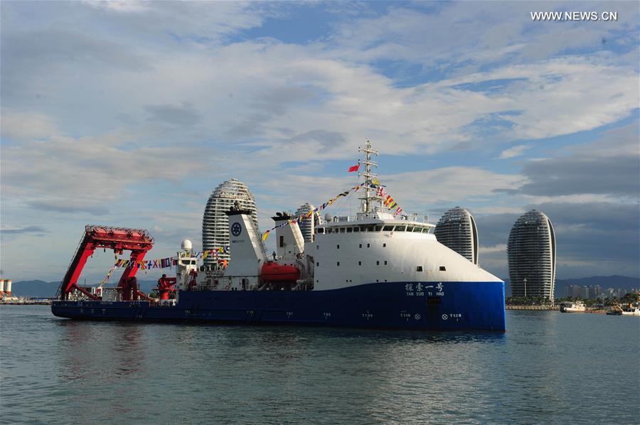 #CHINA-SANYA-DEEP-SEA SUBMERSIBLE MOTHER SHIP-RETURN (CN)