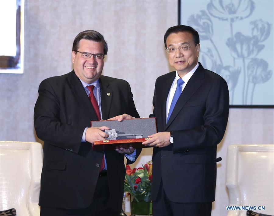 CANADA-MONTREAL-CHINESE PREMIER-MEETING