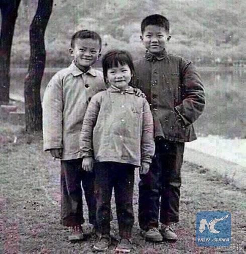 Foto Jack Ma (kiri) ketika kecil