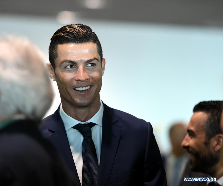 Portuguese footballer Cristiano Ronaldo attends an airport renaming ceremony in Funchal March 29, 2017. Portugal on Wednesday renamed Madeira airport as Cristiano Ronaldo airport in honor of the captain of the Portuguese national football team. Funchal on Madeira Islands is the hometown of Cristiano Ronaldo. (Xinhua/Zhang Liyun) 
