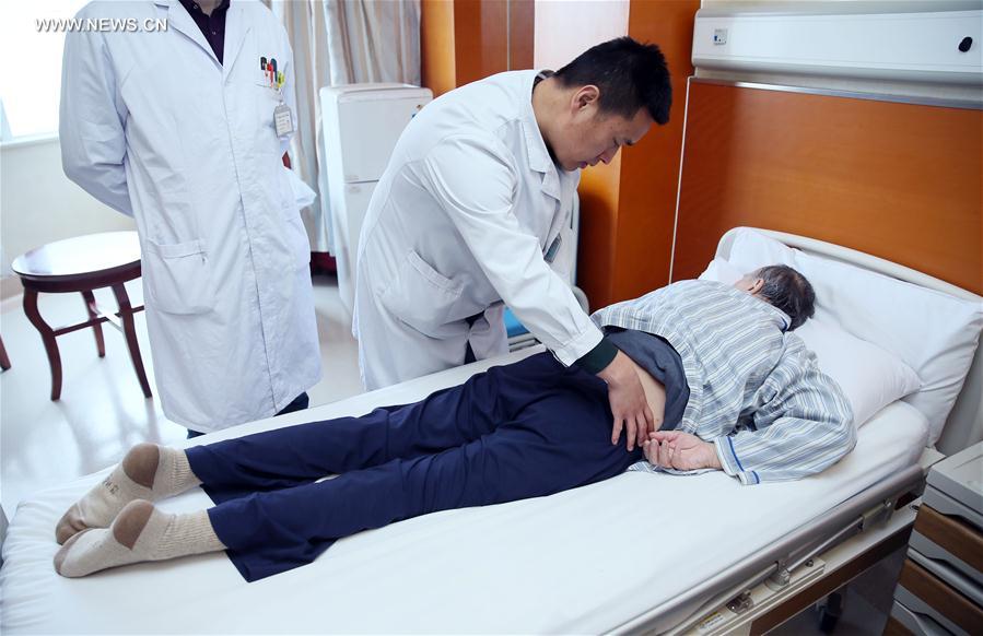 CHINA-XINJIANG-MEDICAL SERVICE-FOREIGNER (CN)