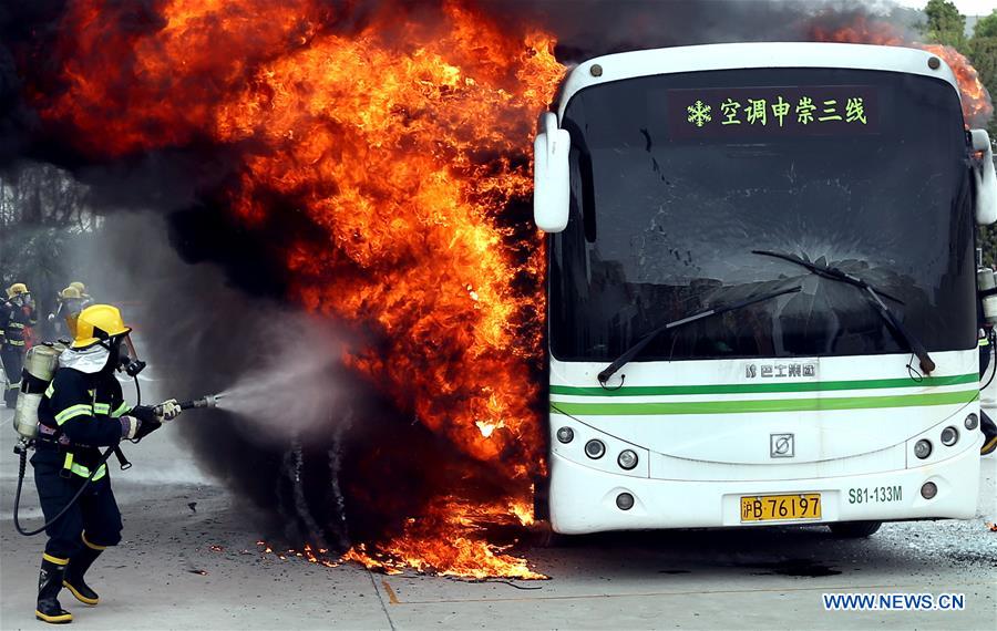 CHINA-SHANGHAI-BUS-FIRE DRILL(CN)