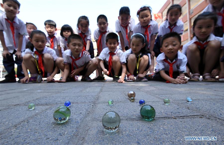 #CHINA-INT'L CHILDREN'S DAY-CELEBRATIONS (CN)