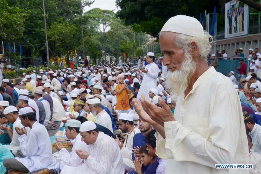 BANGLADESH-DHAKA-MUSLIM-EID AL-FITR-PRAYER
