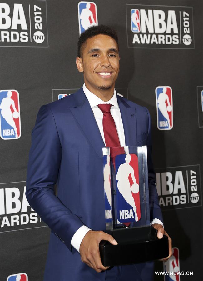 (SP)US-NEW YORK-NBA AWARDS