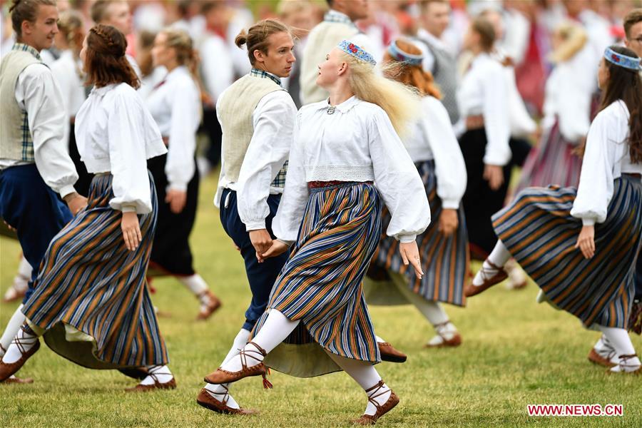 ESTONIA-TALLINN-DANCE-CELEBRATION