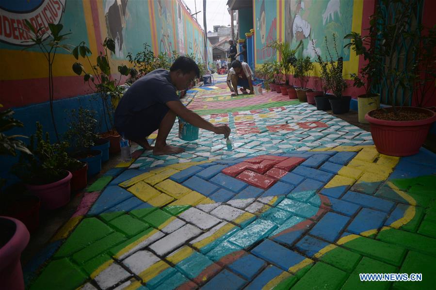 INDONESIA-SOUTH TANGERANG-PREPARATION-PAINTING-INDEPENDENCE DAY