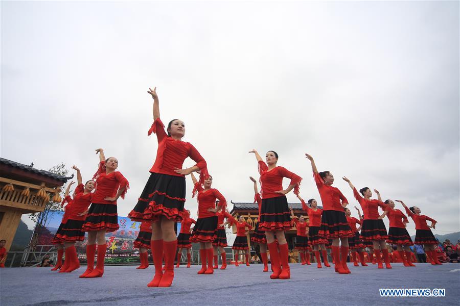 #CHINA-HUNAN-SQUARE DANCE COMPETITION (CN)