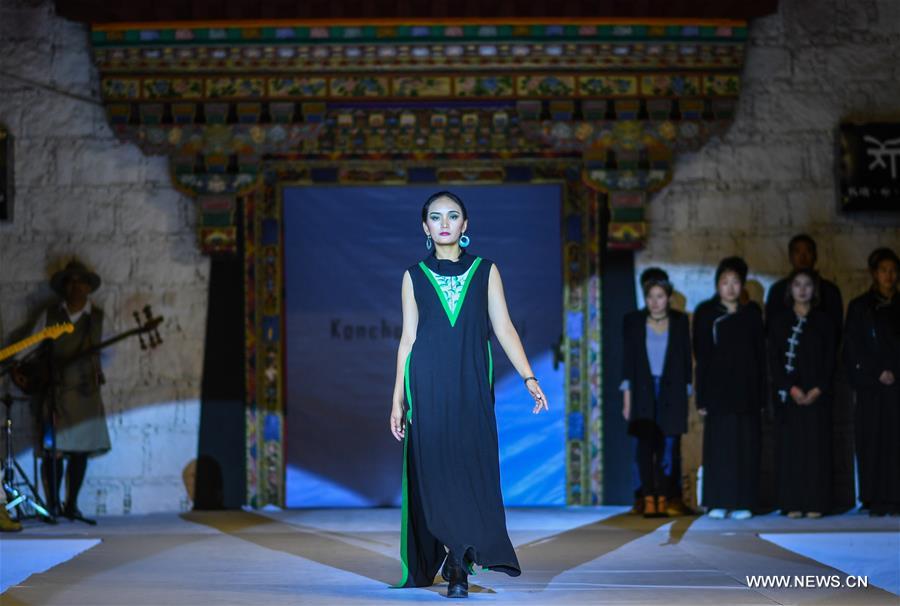 Models present fashion creations in Lhasa