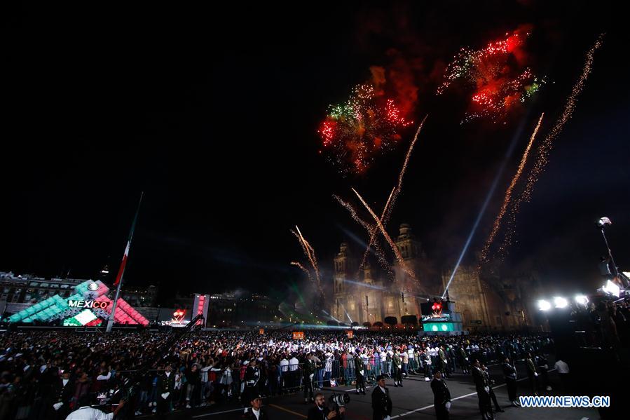 MEXICO-MEXICO CITY-INDEPENDENCE DAY-CELEBRATION