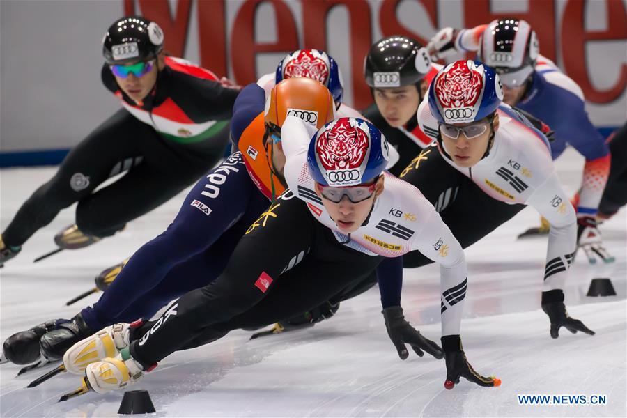 (SP)HUNGARY-BUDAPEST-SPEED SKATING-SHORT TRACK-WORLD CUP
