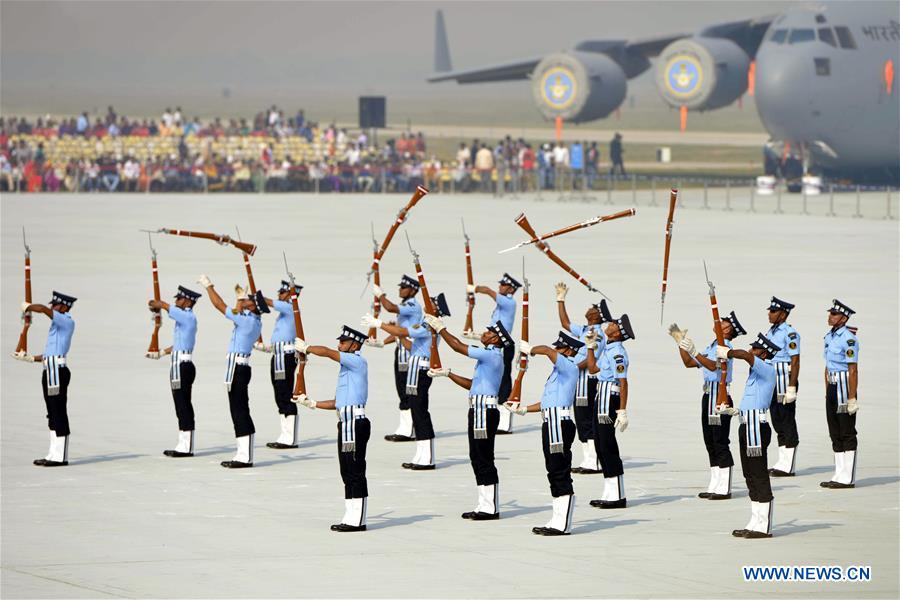 INDIA-GHAZIABAD-AIR FORCE DAY-PERFORMANCE