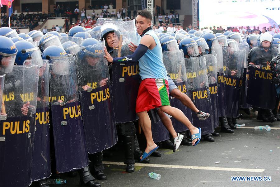 PHILIPPINES-MANILA-ASEAN-SECURITY-MOCK ACTIVISTS