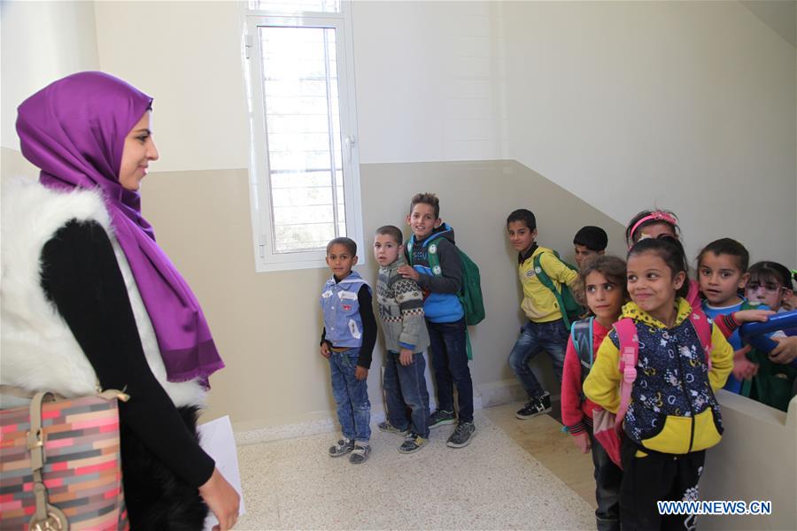 LEBANON-SYRIA-REFUGEES-SCHOOL