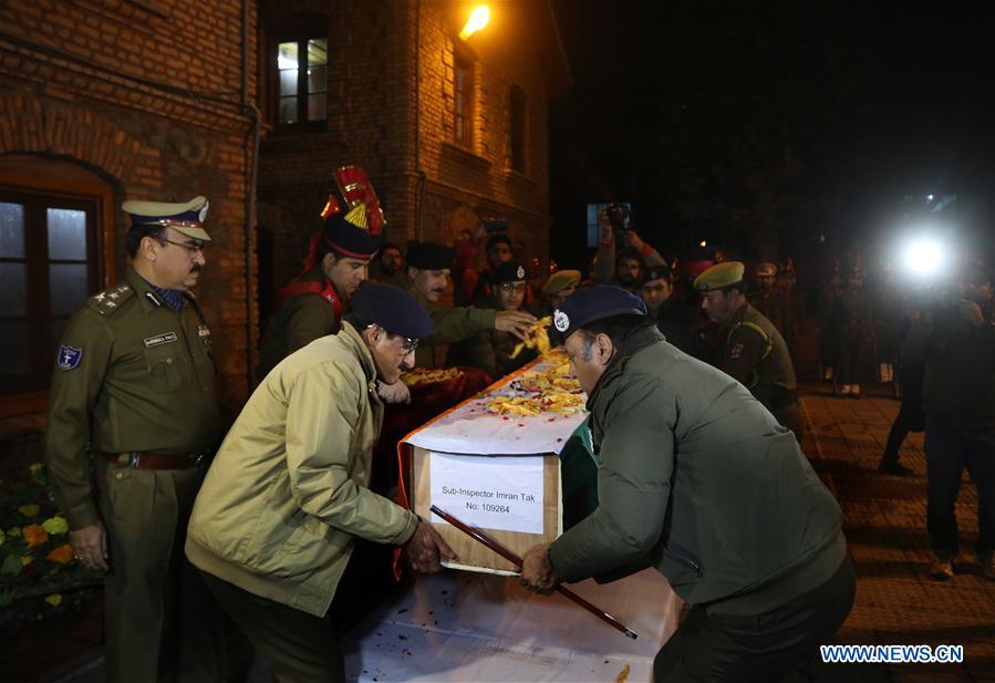 INDIAN-CONTROLLED KASHMIR-SRINAGAR-MILITANT ATTACK-POLICE OFFICER KILLED