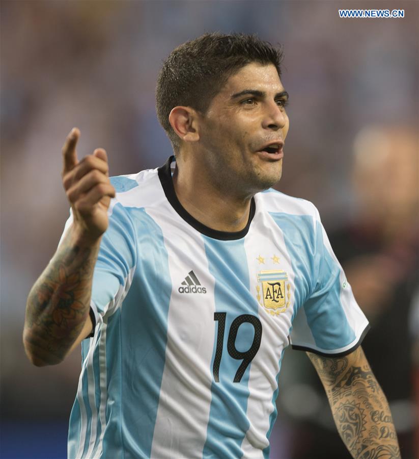 Argentina's Ever Banega celebrates after scoring during the Copa America Centenario Group D match between Argentina and Chile at the Levi's Stadium in Santa Clara, California, the United States, June 6, 2016.