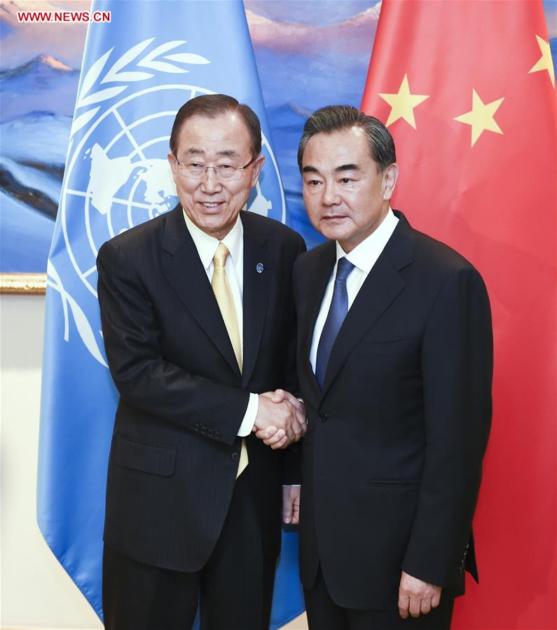 Chinese Foreign Minister Wang Yi (R) holds talks with UN Secretary-General Ban Ki-moon in Beijing, capital of China, July 7, 2016. (Xinhua/Zhang Ling)