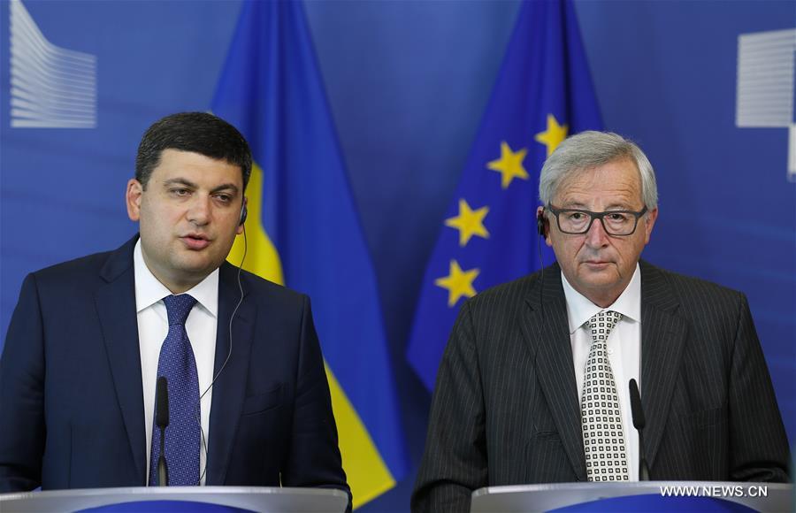 BELGIUM-BRUSSELS-EU-UKRAINE-JUNCKER-GROYSMAN0-MEETING