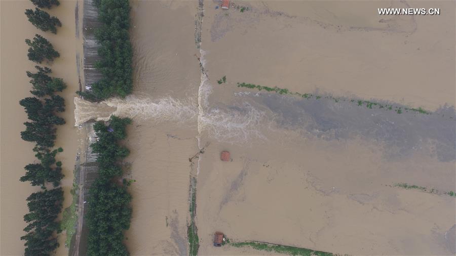 #CHINA-HUBEI-TIANMEN-FLOOD-DIKE BREACH (CN*)
