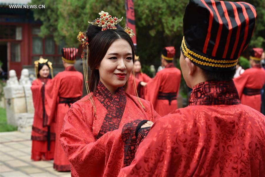 CHINA-SHANXI-MASS WEDDING (CN)