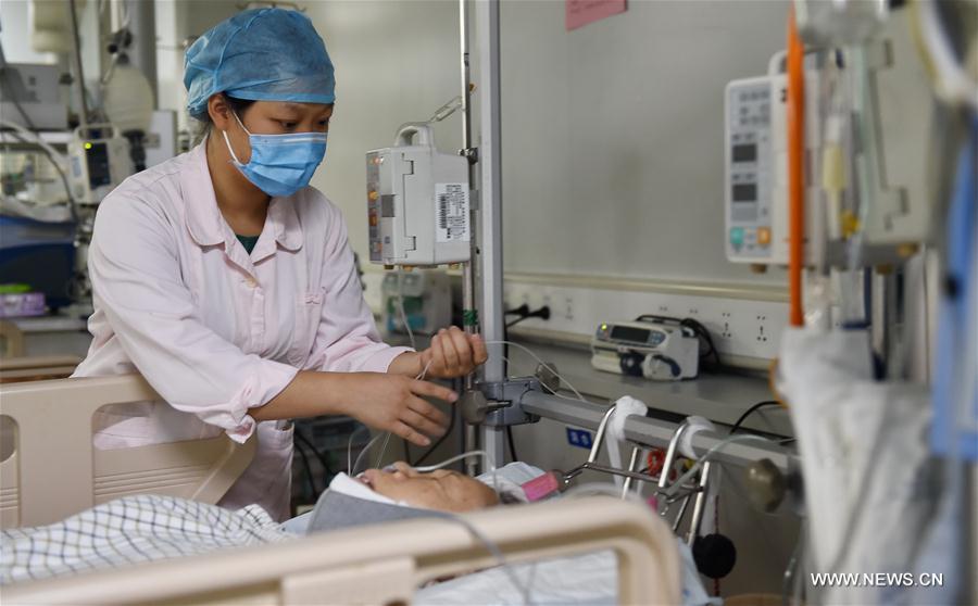 CHINA-FUJIAN-LONGYAN-BUS ACCIDENT-MEDICAL TREATMENT (CN)