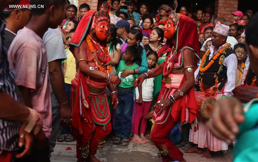 NEPAL-BHAKTAPUR-NIL BARAHI DANCE FESTIVAL