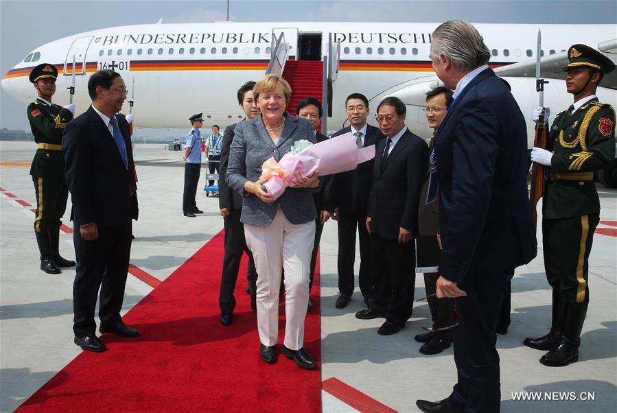 German Chancellor Angela Merkel arrives in China's eastern city of Hangzhou to attend the 11th Group of 20 (G20) summit, Sept. 4, 2016. (Xinhua/Cai Yang) 