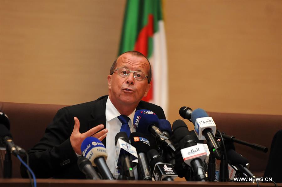  Visiting UN Special Envoy for Libya Martin Kobler and Algerian Minister for Maghreb Affairs, the African Union and the Arab League Abdelkader Messahel held a joint press conference in Algiers