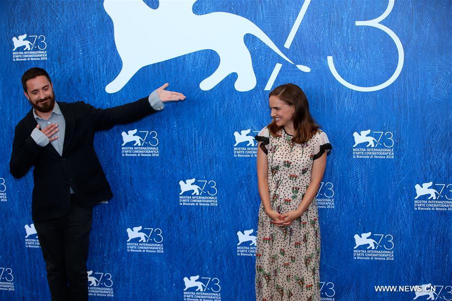 Actress Natalie Portman (R) and director Pablo Larrain attend a photocall for the movie 'Jackie' in competition at the 73rd Venice Film Festival in Venice, Italy, Sept. 7, 2016. (Xinhua/Jin Yu) 