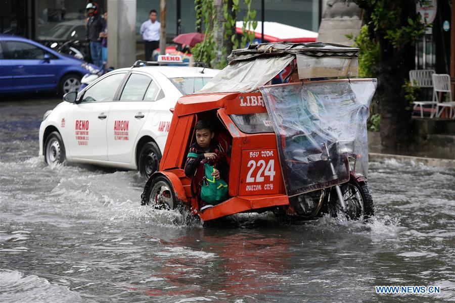 PHILIPPINES-QUEZON CITY-HEAVY RAIN