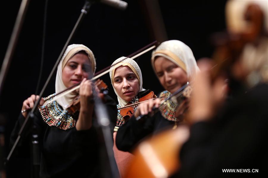 The Al-Nour Wal Amal(Light and Hope) Chamber Orchestra, consisting of some 40 visually impaired and completely blind female musicians, played at Egypt's most elite house of music on Friday.