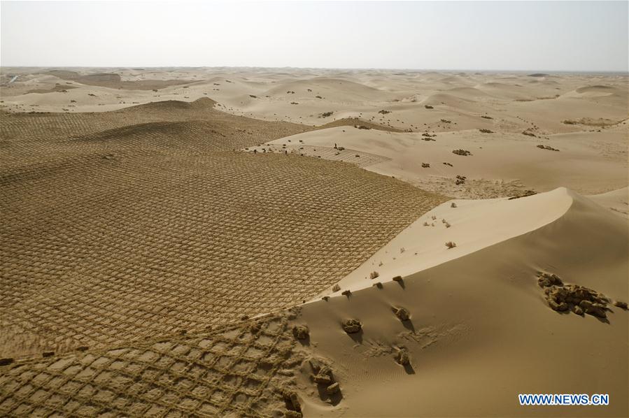 CHINA-GANSU-DESERT-SAND STABILIZATION OPERATION (CN)
