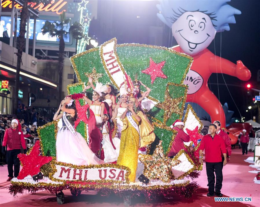 U.S.-LOS ANGELES-HOLLYWOOD CHRISTMAS PARADE