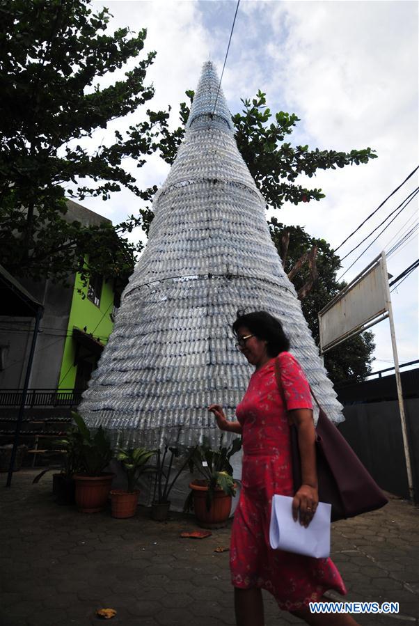 INDONESIA-WEST JAVA-CHRISTMAS TREE-PREPARATION