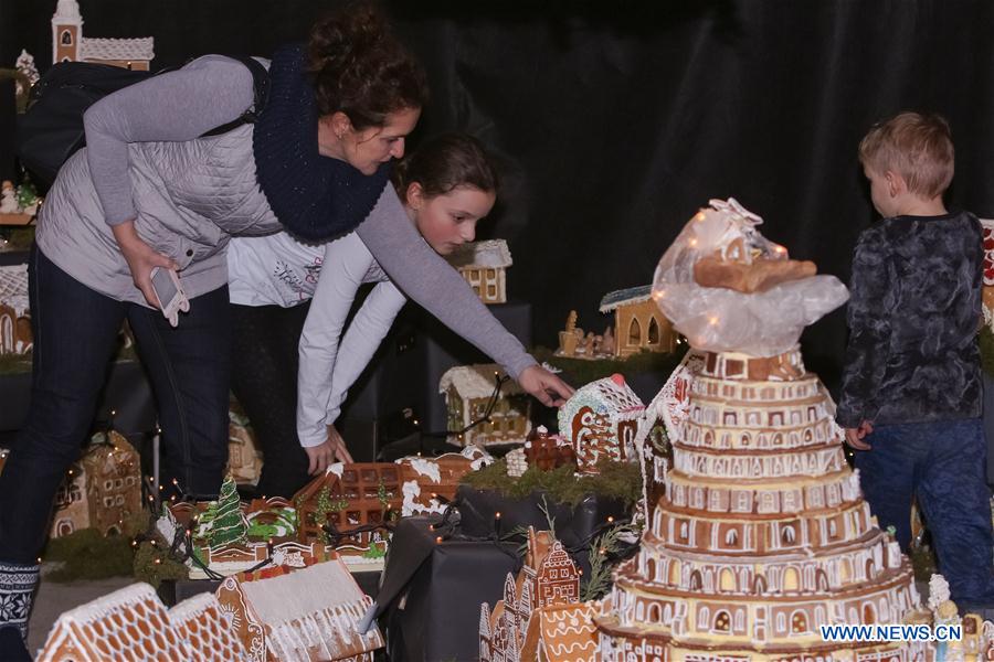 HUNGARY-BUDAPEST-CHRISTMAS-EXHIBITION-GINGERBREAD