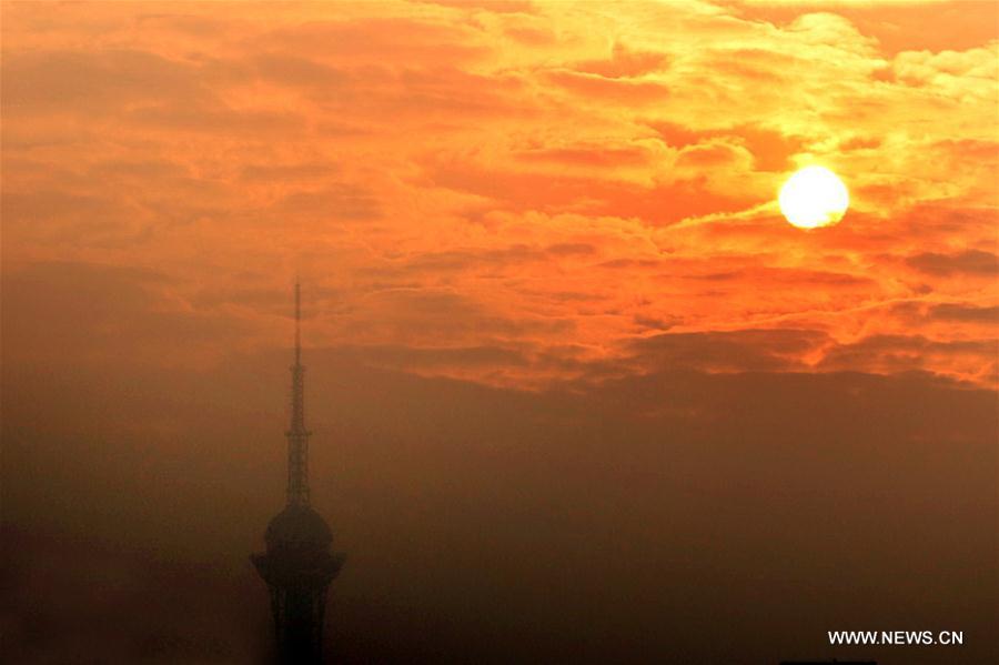 Photo taken on Jan. 1, 2017 shows the sunrise scenery in Changzhou, east China's Jiangsu Province.