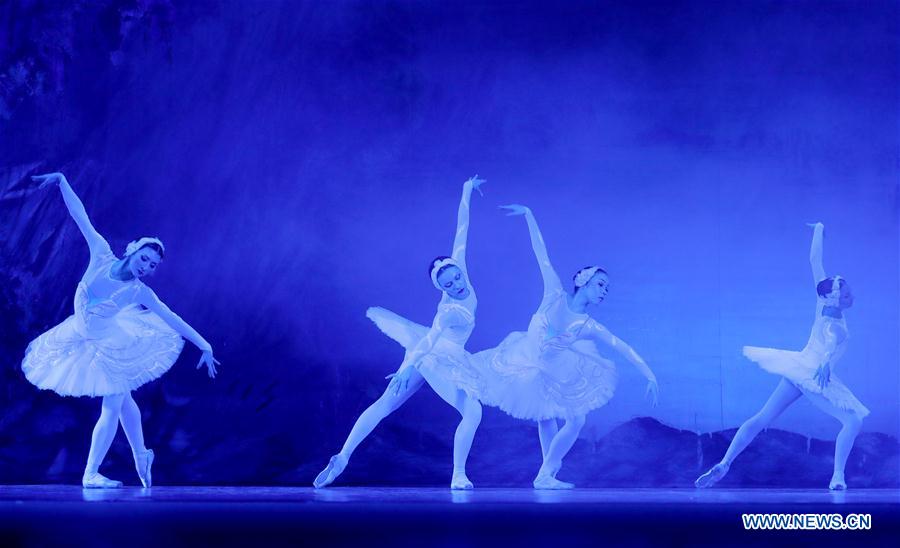 CHINA-BEIJING-RUSSIAN BALLET PERFORMANCE-"SWAN LAKE" (CN) 