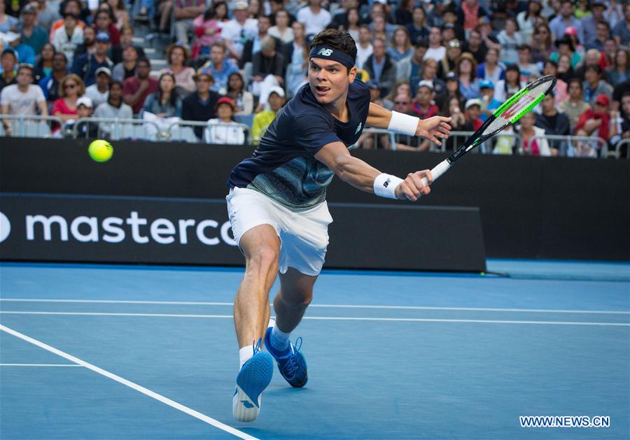 Milos Raonic of Canada returns the ball during the men's singles third round match against Gilles Simon of France at the Australian Open Tennis Championships in Melbourne, Australia, Jan. 21, 2017. Raonic won 3-1. (Xinhua/Zhu Hongye) 