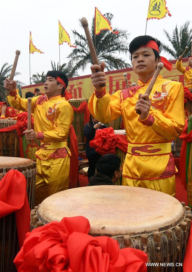 Competitors beat drums during a drum competition held to celebrate the Chinese Spring Festival in Qinzhou, south China's Guangxi Zhuang Autonomous Region, Feb. 2, 2017. (Xinhua/Zhang Ailin) 