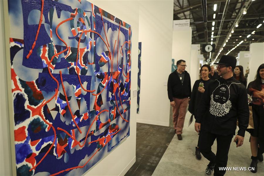 With a commitment to presenting the highest-quality modern and contemporary art, the Armory Show connects the world's foremost galleries with international collectors, curators and art professionals.