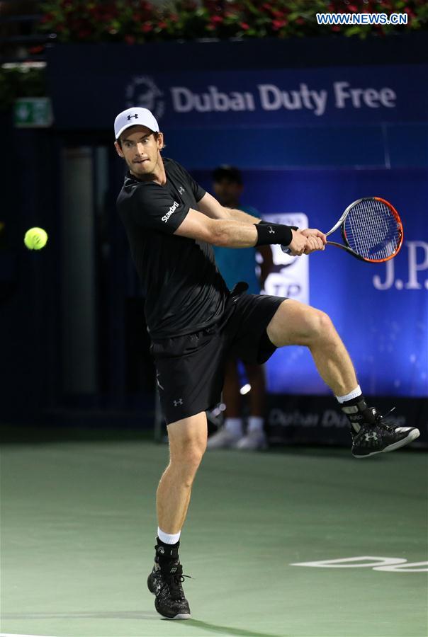 Andy Murray of Britain returns the ball during the men's singles final match against Fernando Verdasco of Spain at the Dubai Duty Free Tennis ATP Championships in Dubai, the United Arab Emirates, March 4, 2017. 