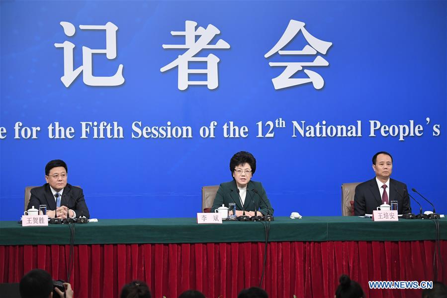 (TWO SESSIONS)CHINA-NPC-PRESS CONFERENCE-HEALTH (CN)