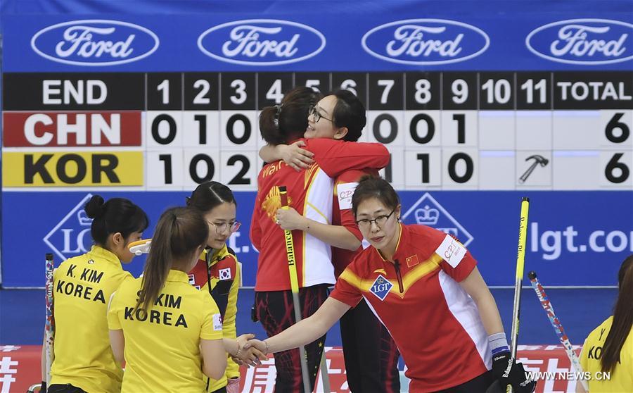(SP)CHINA-BEIJING-CURLING-WORLD WOMEN'S CHAMPIONSHIP-DAY 3(CN)