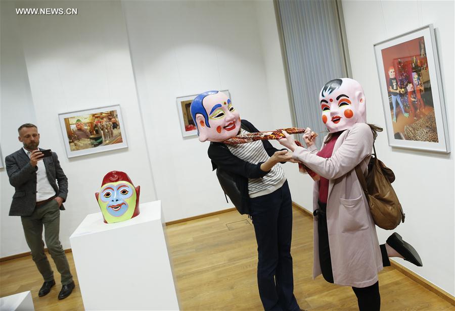 BELGIUM-BRUSSELS-EXHIBITION-"CHINESE HAPPY HEADS IN BRUSSELS"