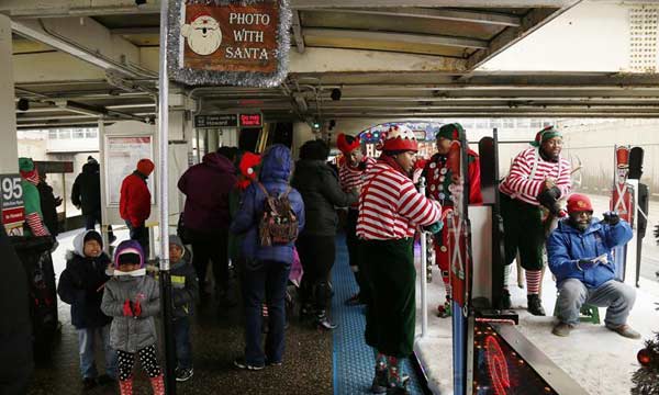 Chicago Transit Authority introduces Christmas Train services