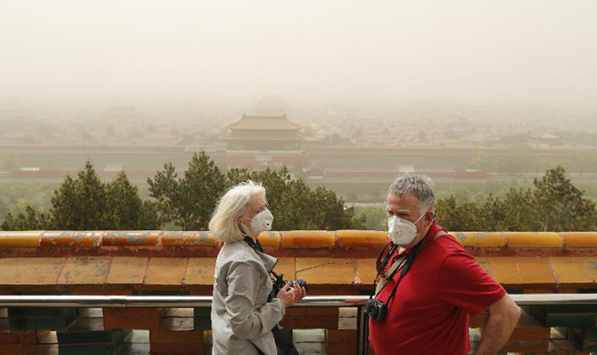 Sandstorms sweep through northern China