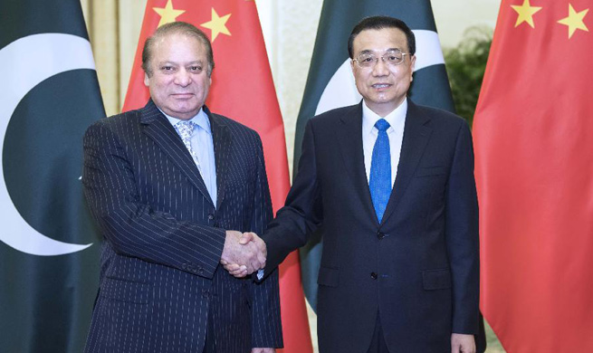 Chinese Premier Li meets with Pakistani PM Sharif in Beijing
