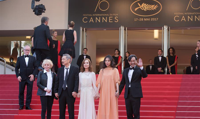 Screening of "The Meyerowitz Stories" held at Cannes Int'l Film Festival