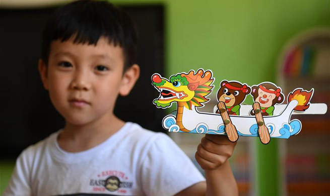 Kindergarten in Hebei holds activity to greet Dragon Boat Festival